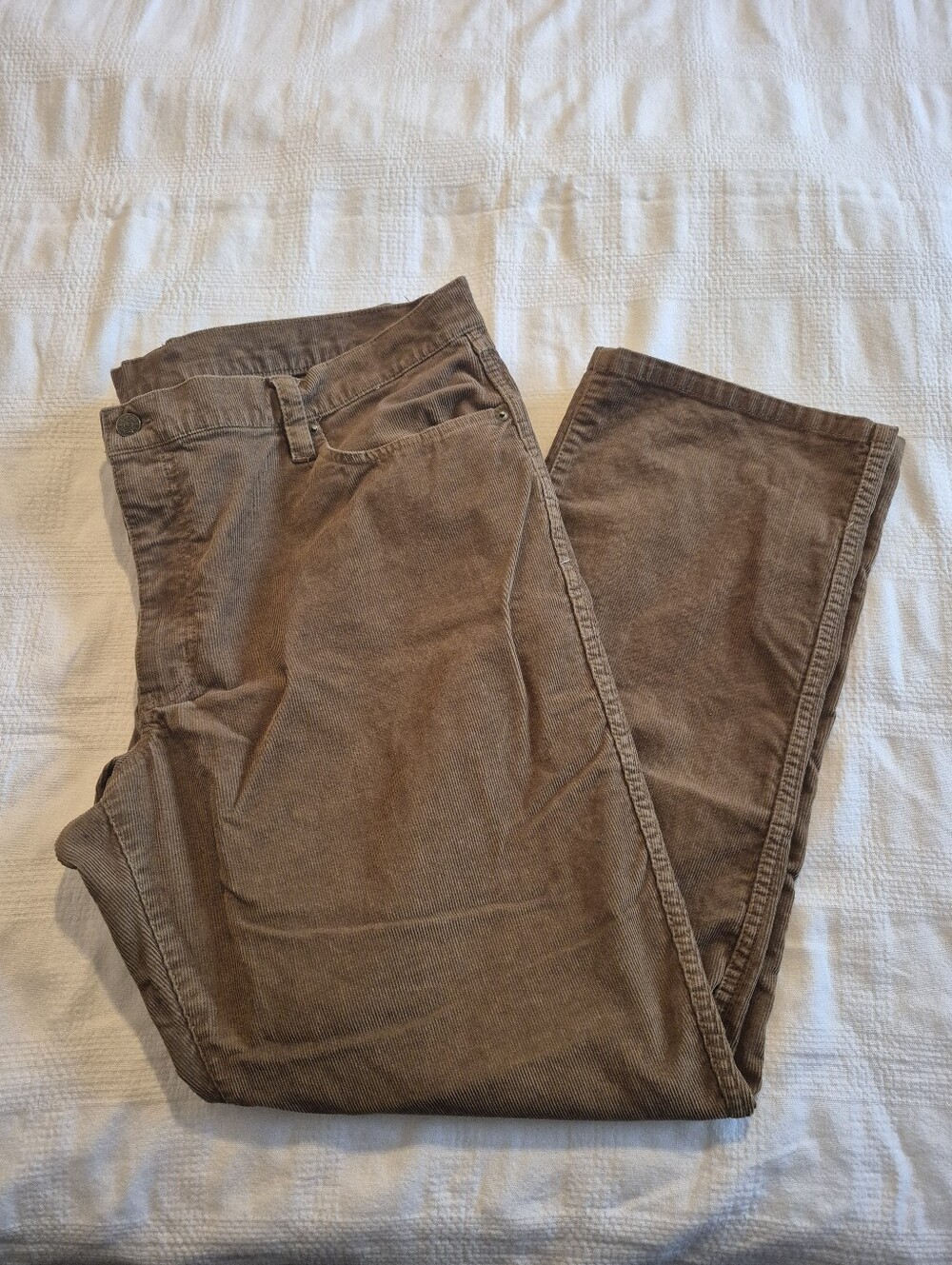 Men's BeanFlex 44 x 32 corduroy pants, 5 pocket, standard fit Dune Brown EUC